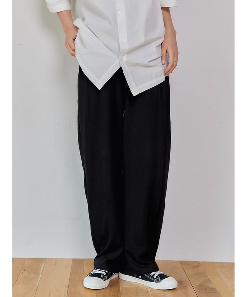 KALENO(カレノ)の「unisex / relax sweat pants(スウェットパンツ・レディース・ブラック/ホワイト・FREE)」の3枚目の写真