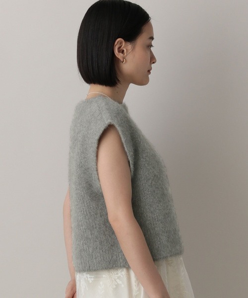 A part by（アパートバイ）の「フォックスカシミヤウールラメベスト（ベスト・レディース・ライトベージュ/グレー・FREE）」の7枚目の写真