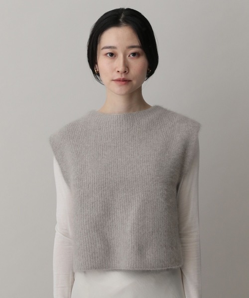 A part by（アパートバイ）の「フォックスカシミヤウールラメベスト（ベスト・レディース・ライトベージュ/グレー・FREE）」の18枚目の写真