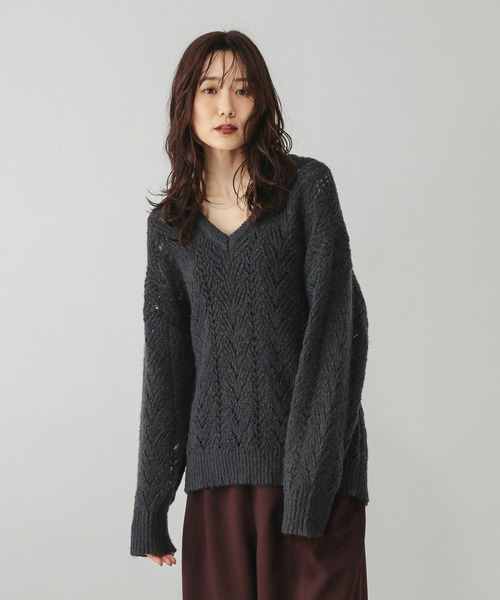 GLOBAL WORK（グローバルワーク）の「モヘヤタッチ透かし編みVネックプルオーバー/599493（ニット/セーター・レディース・ライトグリーン/スカイブルー/チャコールグレー・LARGE/MEDIUM）」の6枚目の写真