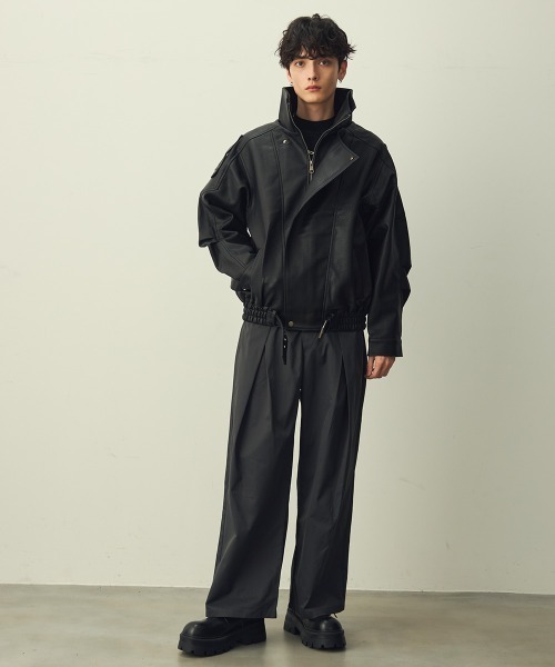 Shoowtime(ショウタイム)の「Tuck wide straight slacks / タックワイドストレートスラックス(スラックス・メンズ・グレー/ブラック・X-LARGE/LARGE/MEDIUM)」の21枚目の写真