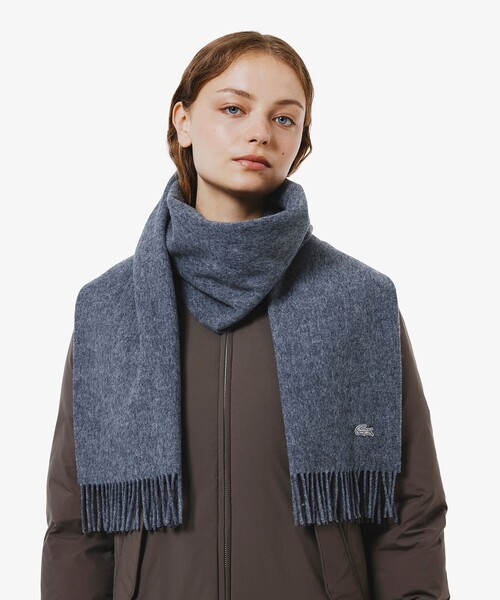 LACOSTE（ラコステ）の「メリノウール大判マフラー（マフラー・レディース・ホワイト/グレー・FREE）」の2枚目の写真