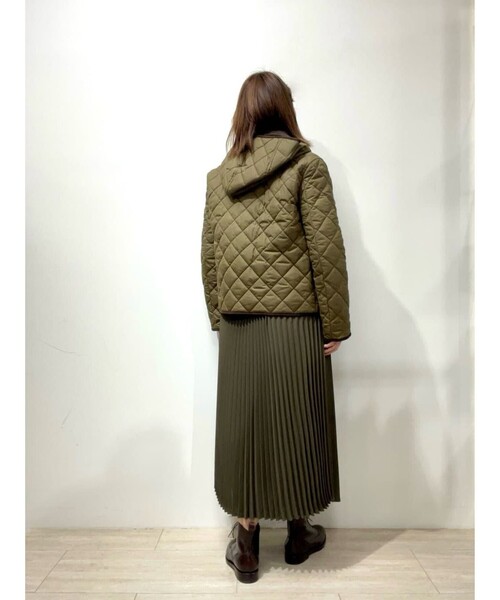 BROOKS BROTHERS(ブルックスブラザーズ)の「ナイロンタフタ キルティング フーデッドジャケット(その他アウター・レディース・オリーブ・LARGE/MEDIUM/SMALL/X-SMALL)」の12枚目の写真