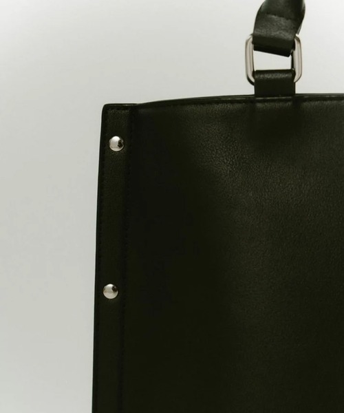 Knuth Marf（クヌースマーフ）の「side studs leather bag（ハンドバッグ・レディース・ブラック/ブラウン・FREE）」の3枚目の写真