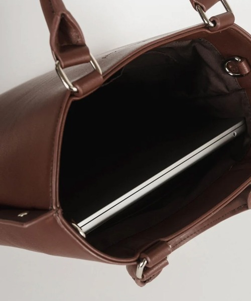 Knuth Marf（クヌースマーフ）の「side studs leather bag（ハンドバッグ・レディース・ブラック/ブラウン・FREE）」の11枚目の写真