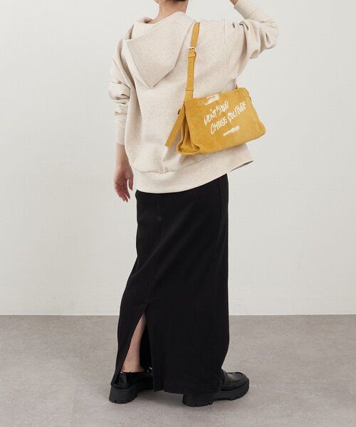 russet（ラシット）の「ステンシルデザインスエードショルダーバッグ（ショルダーバッグ・レディース・グレー/ダークブラウン/イエロー・FREE）」の21枚目の写真