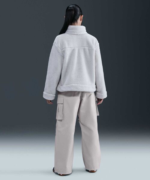 NIKE(ナイキ)の「ナイキ スポーツウェア ウィメンズ ミッドライズ オーバーサイズド ウーブン カーゴ パンツ / Nike Sportswear Women's Mid-Rise Oversized Woven Cargo Pants HV1967-667 Silt Red(カーゴパンツ・レディース・ピンク系その他2・S/XL/L/XS/M)」の7枚目の写真