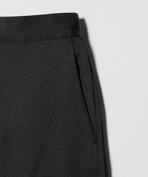 A DAY IN THE LIFE UNITED ARROWS(アデイインザライフユナイテッドアローズ)の「サテン カーゴスカート ‐ウォッシャブル‐<A DAY IN THE LIFE>(スカート・レディース・ブラウン系/ブラック/オリーブ・FREE)」の15枚目の写真