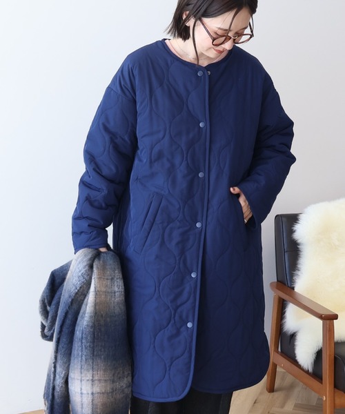 AMERICAN HOLIC（アメリカンホリック）の「あったかリバーシブルキルティングコート（その他アウター・レディース・ブラック/ネイビー/オフホワイト・M/L）」の3枚目の写真