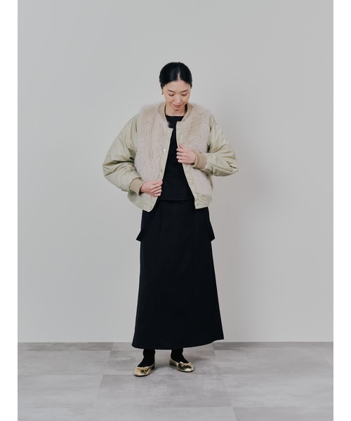 TEVALT（ヴァレット）の「ウエストタックウールライクツイルトップス（その他トップス・レディース・ライトベージュ/ブラック/グレー・38）」の11枚目の写真