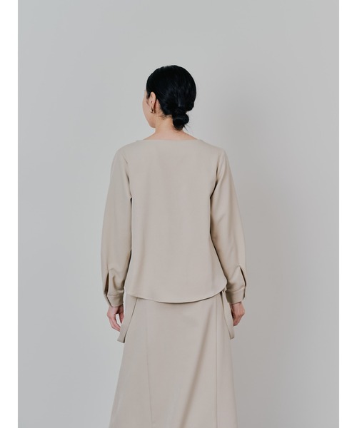 TEVALT（ヴァレット）の「ウエストタックウールライクツイルトップス（その他トップス・レディース・ライトベージュ/ブラック/グレー・38）」の16枚目の写真