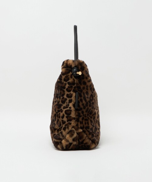 VIOLAd'ORO(ヴィオラドーロ)の「<VIOLAd’ORO>ELMO ワンショルダー バッグ(ショルダーバッグ・レディース・その他1/ダークブラウン・FREE)」の9枚目の写真