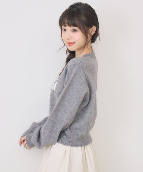 ems excite(エムズエキサイト)の「ビジュー付きロゴNTPO(ニット/セーター・レディース・ピンク/ダークグレー/ナチュラル・FREE)」の20枚目の写真
