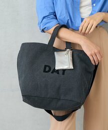 BIRTHDAY BAR | キャンバスフロッキーロゴトートバッグ(トートバッグ)