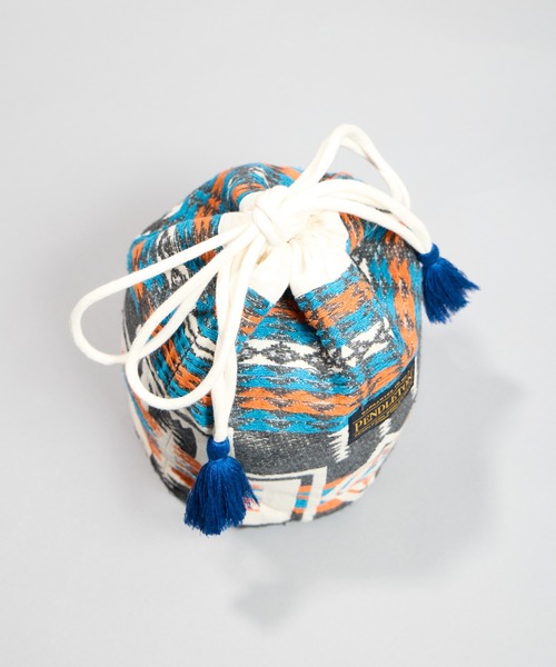 PENDLETON（ペンドルトン）の「【 PENDLETON / ペンドルトン 】ジャガードドローストリングポーチ（ショルダーバッグ・レディース・レッド/チャコール・FREE）」の11枚目の写真