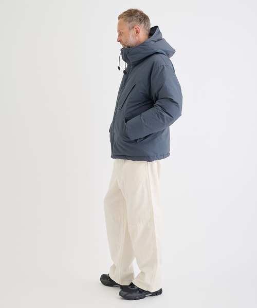 THE NORTH FACE PURPLE LABEL（ザ ノースフェイス パープルレーベル）の「自然な暖かさが続く、定番ショートダウンパーカー/Double Peak Short Down Parka(THE NORTH FACE PURPLE LABEL)（ダウンジャケット/コート・メンズ・グレー/グリーン/ブラック・M/XL/L）」の18枚目の写真