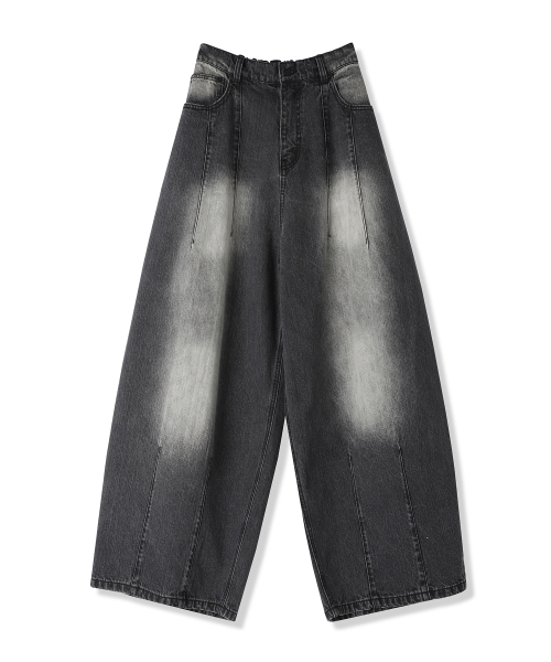 AVANDRESS(アバンドレス )の「Super Wide Dart Denim Pants WASHING BLACK(デニムパンツ・メンズ・ブラック・MEDIUM/X-LARGE)」の6枚目の写真