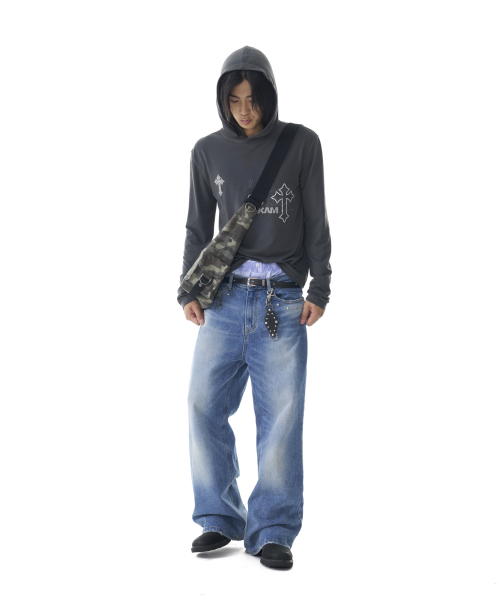 AAKAM(アーカム)の「Camouflage Studded Logo Cross Bag (Khaki)(メッセンジャーバッグ・レディース・その他・FREE)」の12枚目の写真