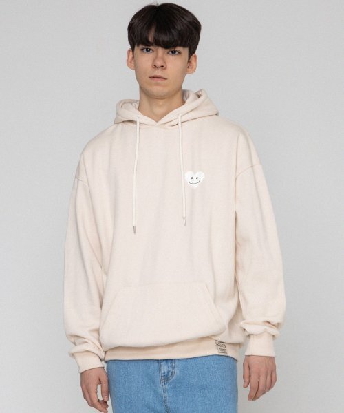 GRAVER（グレーバー）の「[ユニセックス]スモール雲ハートスマイルフードパーカー_クリーム（パーカー・レディース・アイボリー・SMALL/MEDIUM/LARGE/X-LARGE）」の2枚目の写真