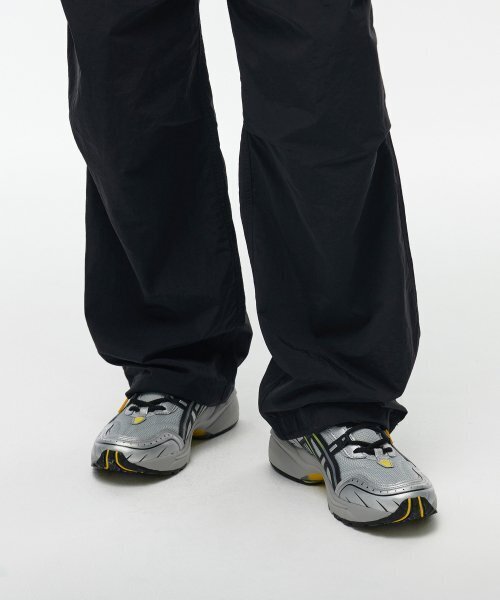 MUSINSA STANDARD（ムシンサスタンダード）の「ナイロンパラシュートパンツ[ブラック]（その他パンツ・メンズ・その他・40/38/42/36/34/32/30/26/28）」の10枚目の写真