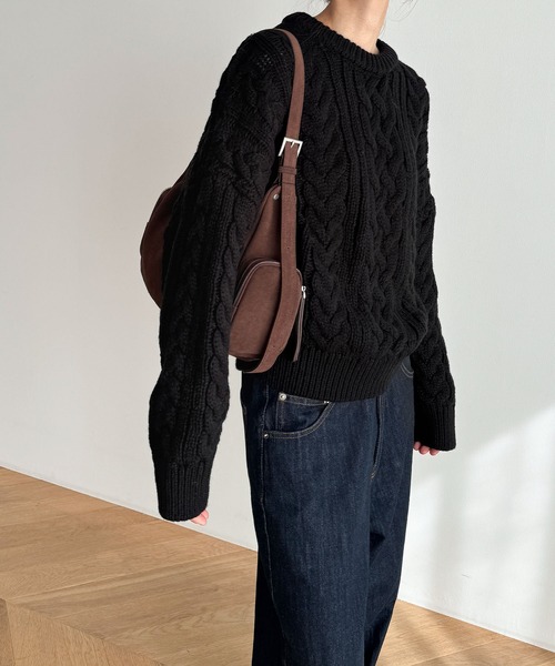 CANAL JEAN（キャナルジーン）の「El mar　ケーブルクルーニット（ニット/セーター・レディース・アイボリー/ブラック/レッド・ONE SIZE）」の9枚目の写真