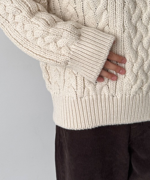 CANAL JEAN（キャナルジーン）の「El mar　ケーブルクルーニット（ニット/セーター・レディース・アイボリー/ブラック/レッド・ONE SIZE）」の19枚目の写真