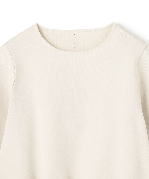 UNFILO（アンフィーロ）の「【セレモニー】BEAUTY FORM KNIT ペプラムセットアップ（セットアップ・レディース・ベージュ系/ネイビー系/ブラック系・X-LARGE）」の22枚目の写真