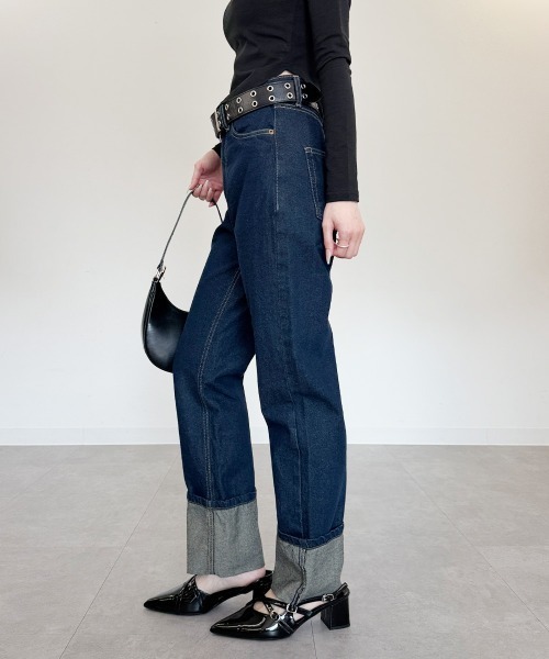 mellomela.(メロメラ)の「スリムストレートロールアップデニムパンツ(デニムパンツ・レディース・ダークネイビー/ネイビー/ブルー・S/M/L/LL)」の13枚目の写真