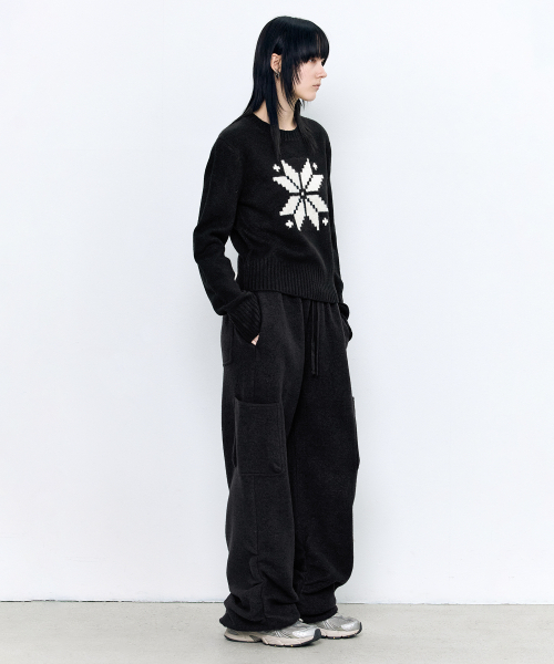 INSILENCE WOMEN(インサイレンスウーマン)の「ウィンター ブークルパンツ BLACK(その他パンツ・レディース・その他・X-SMALL/SMALL/MEDIUM)」の4枚目の写真