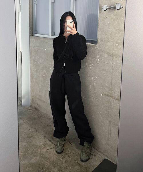INSILENCE WOMEN(インサイレンスウーマン)の「ウィンター ブークルパンツ BLACK(その他パンツ・レディース・その他・X-SMALL/SMALL/MEDIUM)」の10枚目の写真