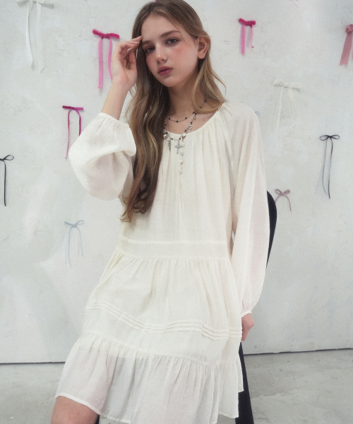 Vivacious(ビバシャス)の「Fleur Pintuck Dress BLACK(ワンピース・レディース・ブラック・FREE)」の2枚目の写真