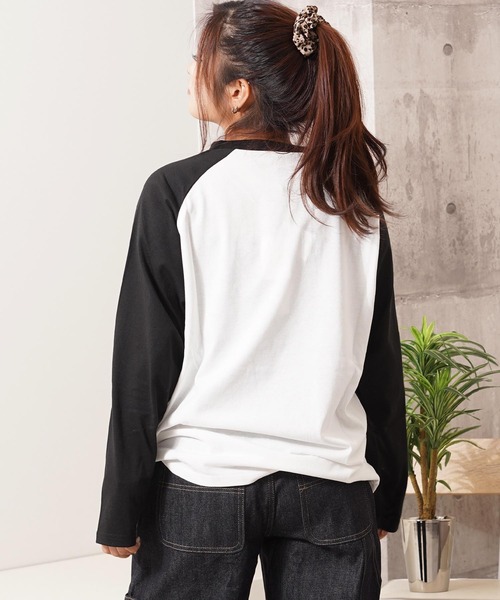 1111clothing(ワンフォークロージング)の「ラグラン プリント ロングスリーブ Tシャツ / Raglan Print Long Sleeve Tee(Tシャツ/カットソー・メンズ・レッド/ブラウン/ブラック・M/L)」の10枚目の写真
