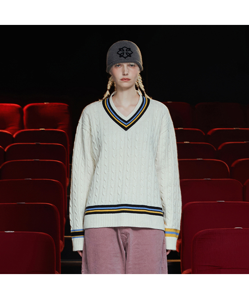 UNALLOYED(アナロイド)の「ケーブルVネッククリケットニット / アイボリー(ニット/セーター・レディース・その他・MEDIUM/LARGE)」の1枚目の写真