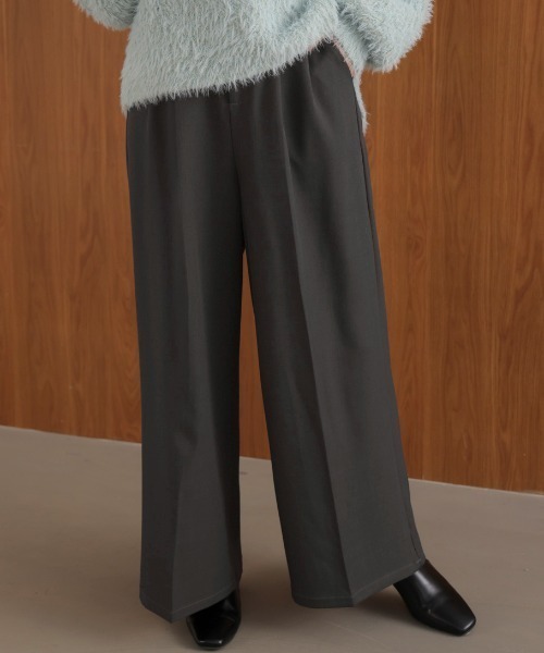 Bou Jeloud(ブージュルード)の「2タックストレートパンツ(その他パンツ・レディース・チャコールグレー/アイボリー/ブラック・38)」の3枚目の写真