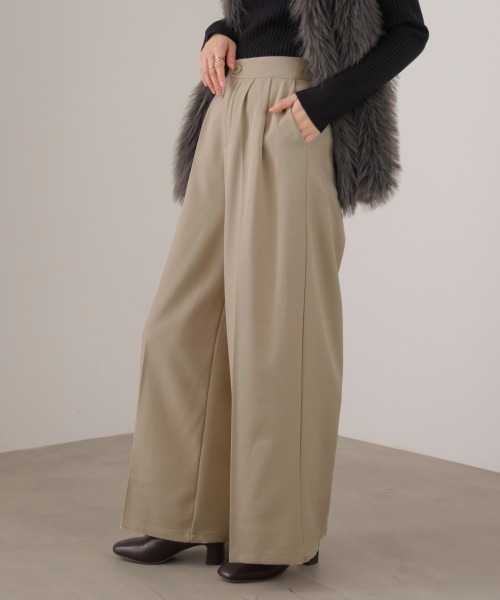 Bou Jeloud(ブージュルード)の「2タックストレートパンツ(その他パンツ・レディース・チャコールグレー/アイボリー/ブラック・38)」の12枚目の写真