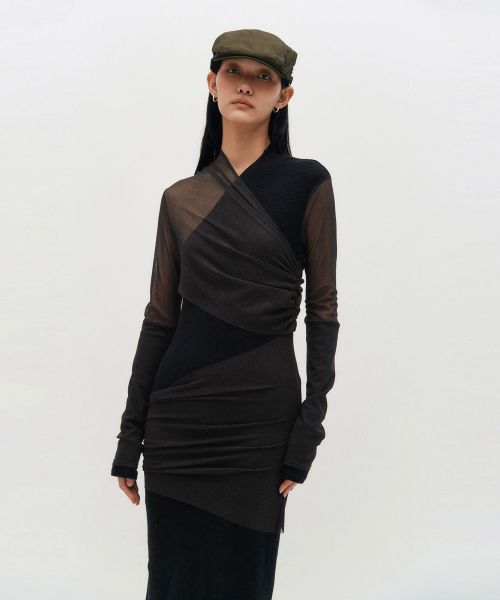 KIMZISU(キムジス)の「Layered Long Sleeve Dress _ BLACK(ワンピース・レディース・ブラック・FREE)」の6枚目の写真