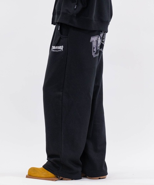 THRASHER(スラッシャー)の「【at】〔THRASHER/スラッシャー〕アソートアップリケ コクーンシルエット スウェットパンツ(スウェットパンツ・メンズ・ブラック系1/ブラック系3/ピンク/ブラック系2/アッシュグレー・MEDIUM/LARGE)」の8枚目の写真