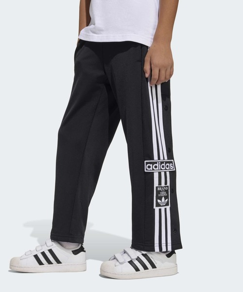adidas（アディダス）の「アディブレイク ティー セット / アディダスオリジナルス adidas Originals（ジャージ・キッズ・ホワイト・130/100/110/120）」の6枚目の写真
