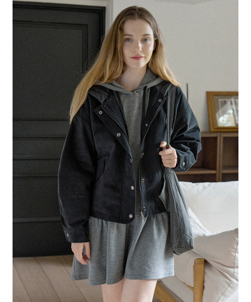 AVANT-G(アバン)の「Quilted Liner Hooded Jumper - BLACK(その他アウター・レディース・ブラック/ベージュ・FREE)」の4枚目の写真
