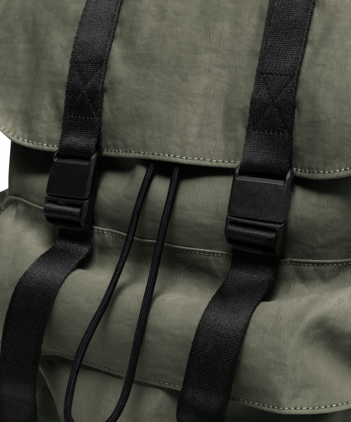KANEITEI(カネイテイ)の「BOHEMIAN BACKPACK L (OLIVE DRAB) / RECYCLED(バックパック/リュック・レディース・カーキオリーブ・FREE)」の4枚目の写真