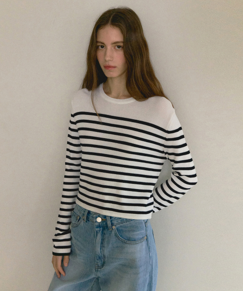 OCTETTE(オテット)の「MARIN UNBALANCE CROP KNIT(ニット/セーター・レディース・その他・FREE)」の4枚目の写真
