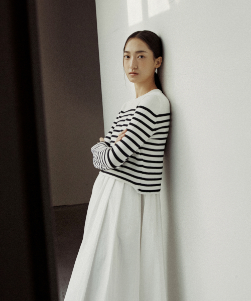 OCTETTE(オテット)の「MARIN UNBALANCE CROP KNIT(ニット/セーター・レディース・その他・FREE)」の9枚目の写真