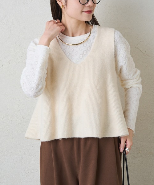 PUAL CE CIN（ピュアルセシン）の「片畦ニットビスチェ（ニット/セーター・レディース・グレー/ブラック/アイボリー・FREE）」の4枚目の写真