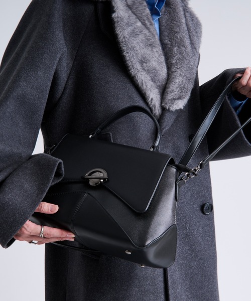 Ellno Loset（エルノロゼット）の「アークフラップショルダーバッグ（ショルダーバッグ・メンズ・ブラック・FREE）」の10枚目の写真