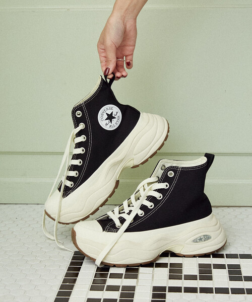 CONVERSE（コンバース）の「CONVERSE/コンバース ALL STAR SURGETRAINER HI[23.0~25.0cm]限定展開/オールスター サージトレイナー ハイカット スニーカー（スニーカー・レディース・ブラック・24.0cm/23.0cm/25.0cm）」の6枚目の写真