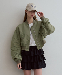 ODER（オディエール）の「シェリングクロップブルゾン-カーキ（MA-1）」