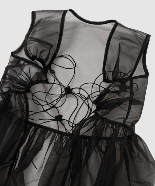 CECILIE BAHNSEN(セシリー バンセン)の「OVERLAY DRESS WITH FITTED BODY(ドレス・レディース・ブラック・8/6)」の5枚目の写真