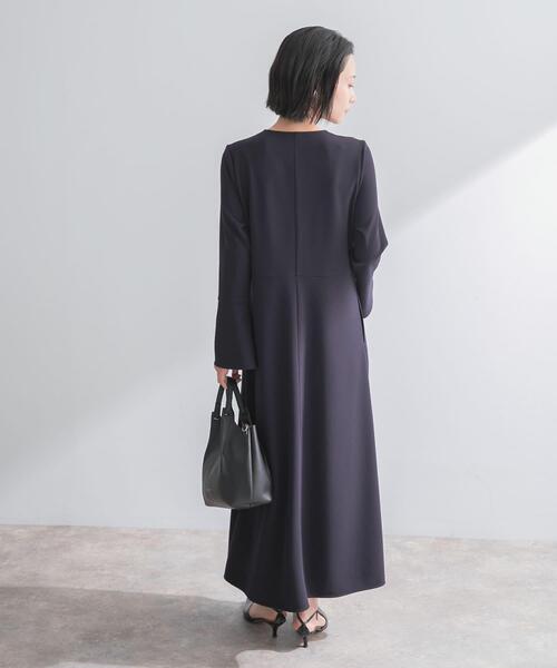 URBAN RESEARCH ROSSO WOMEN(アーバンリサーチ ロッソ)の「ストレッチジョーゼットワンピース(ワンピース・レディース・グレー系その他/ネイビー・FREE)」の12枚目の写真
