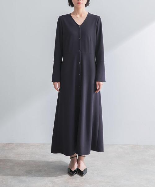 URBAN RESEARCH ROSSO WOMEN(アーバンリサーチ ロッソ)の「ストレッチジョーゼットワンピース(ワンピース・レディース・グレー系その他/ネイビー・FREE)」の16枚目の写真