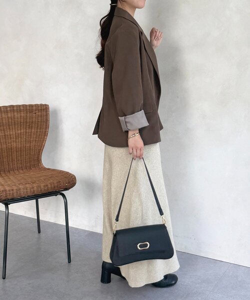 Thevon（ゼボン）の「ヘンリーネックリブニットワンピース（ワンピース・レディース・チャコールグレー/ブラック/ベージュ・FREE）」の15枚目の写真